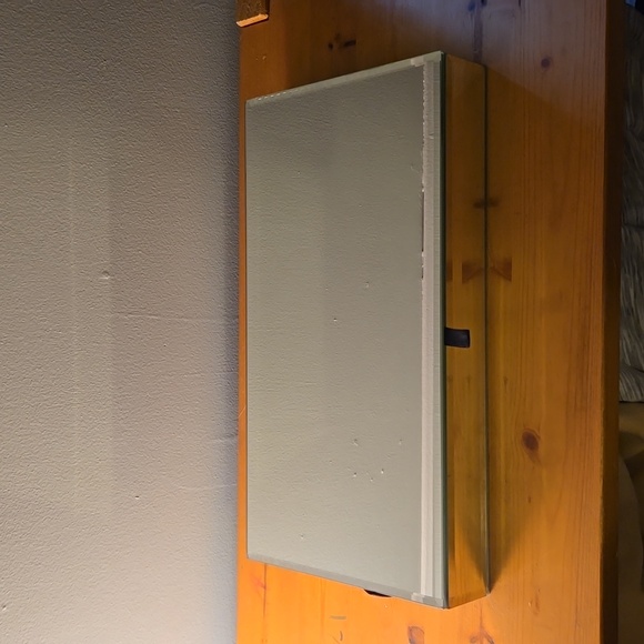 Mirror box - Picture 1 of 4